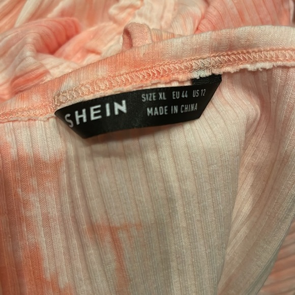 Form fitting midi dress NWOT - Picture 3 of 5